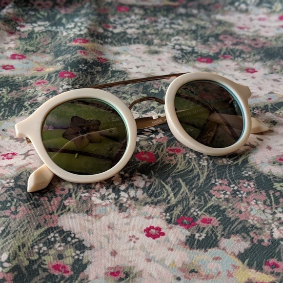 Fun Eclectic Mirrored Sunglasses by A.J. Morgan - Picture 3 of 7
